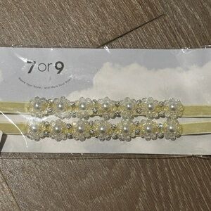 NWT - White Velvet Pearl Belt - shoe accessories